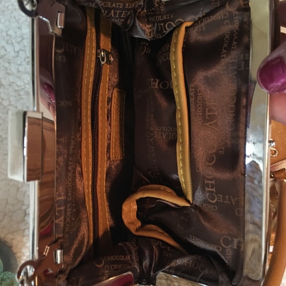 NWOT - Chocolate brand small cross body purse - Picture 4 of 4